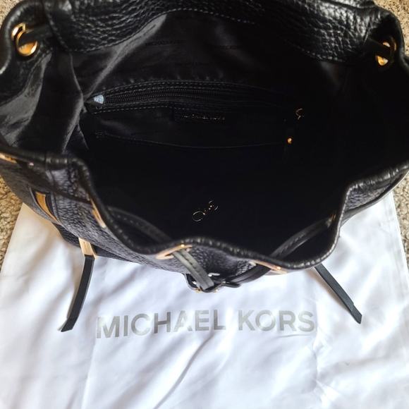 Micheal Kors Backpack (EUC) - Picture 3 of 4